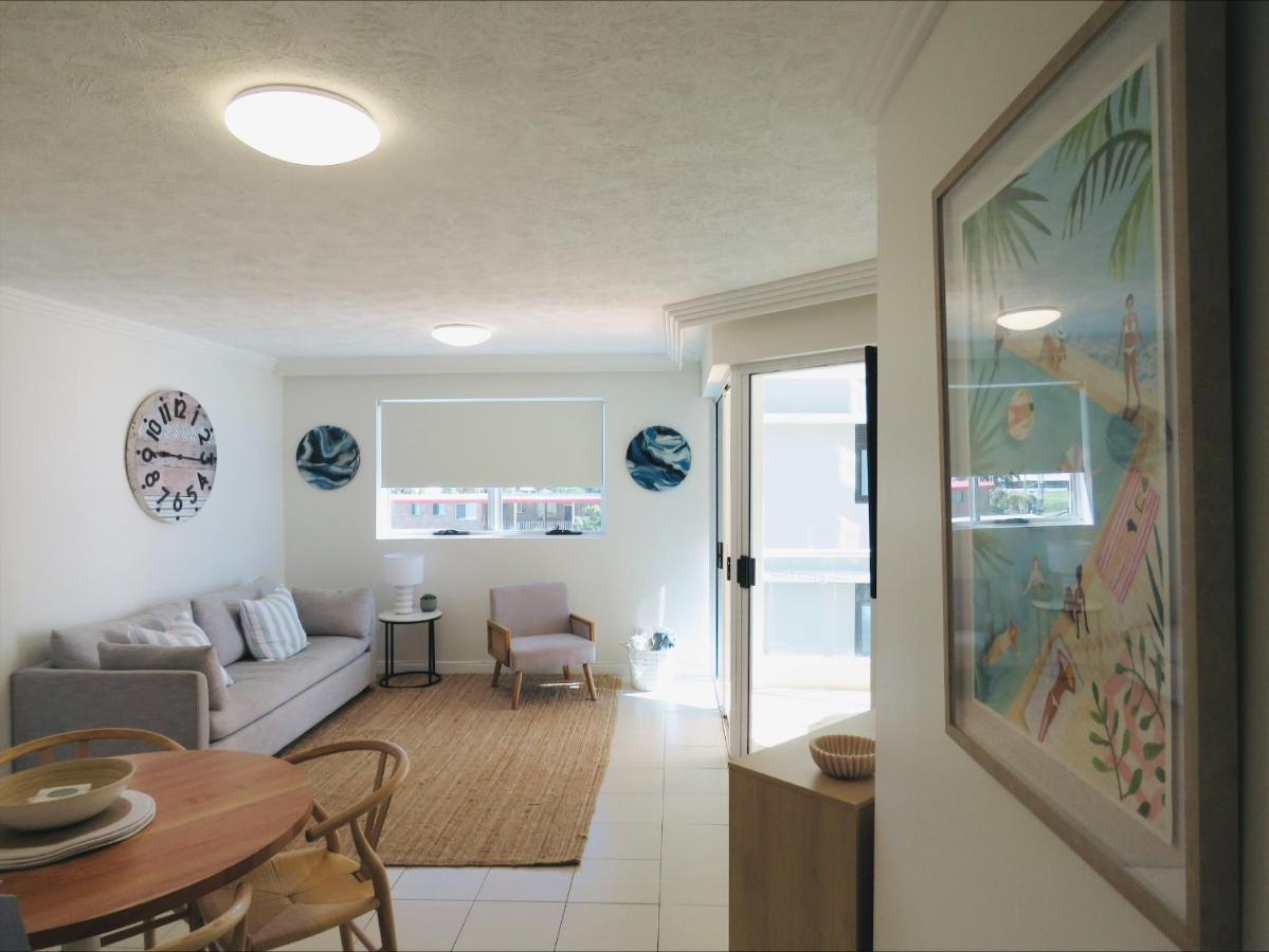 Regency On The Beach Gold Coast Exterior photo