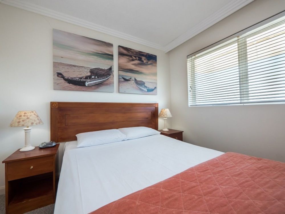 Regency On The Beach Gold Coast Exterior photo