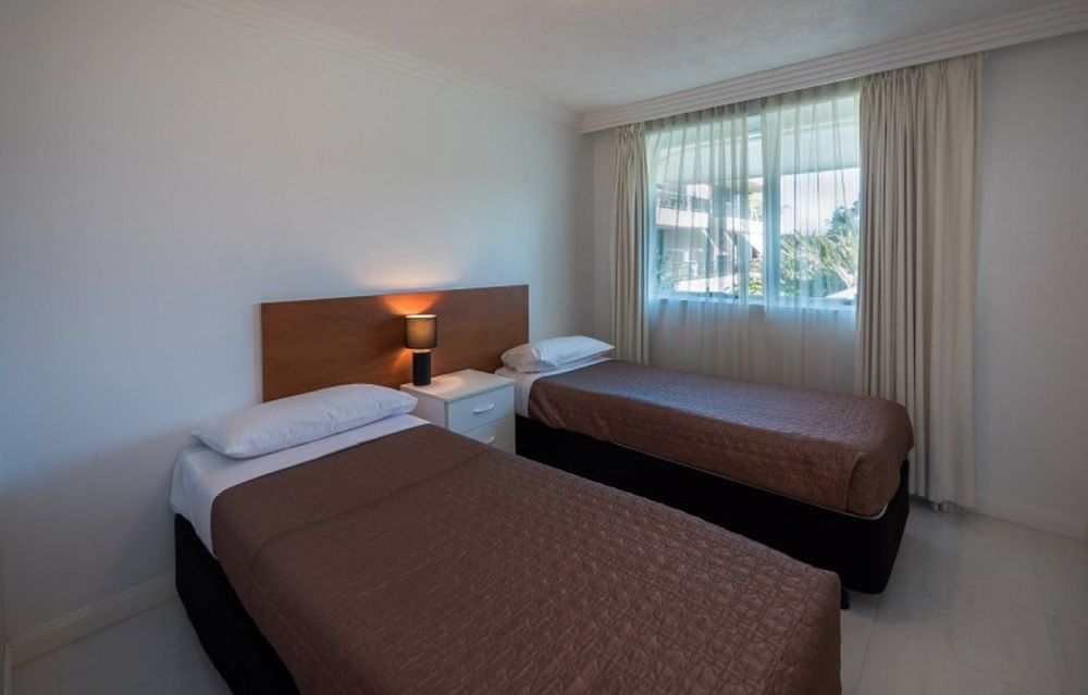 Regency On The Beach Gold Coast Exterior photo