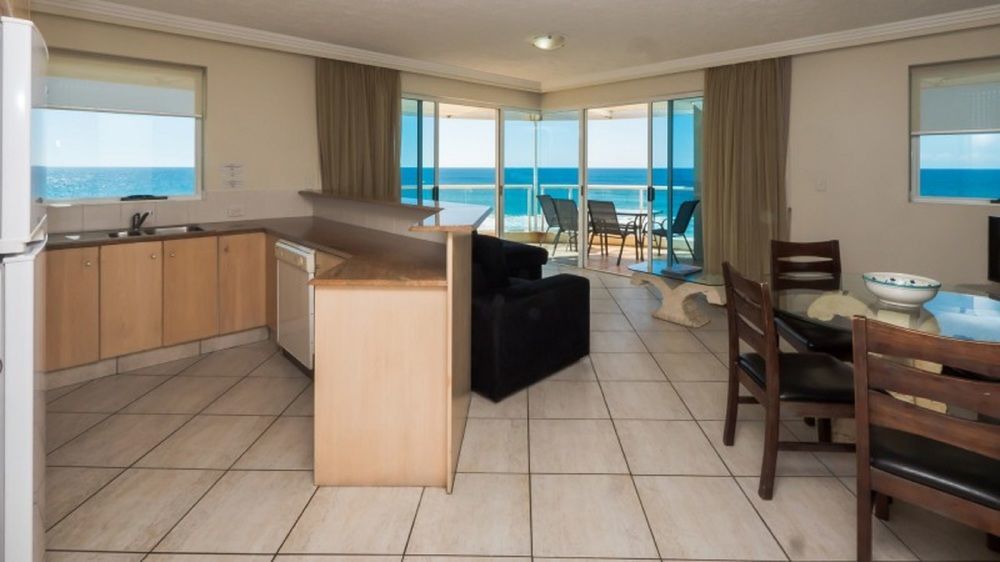 Regency On The Beach Gold Coast Exterior photo