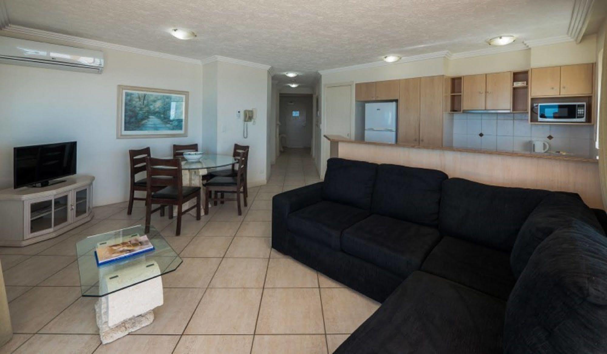 Regency On The Beach Gold Coast Exterior photo