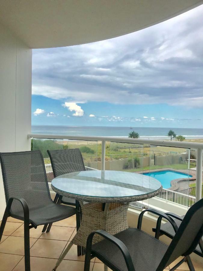 Regency On The Beach Gold Coast Exterior photo